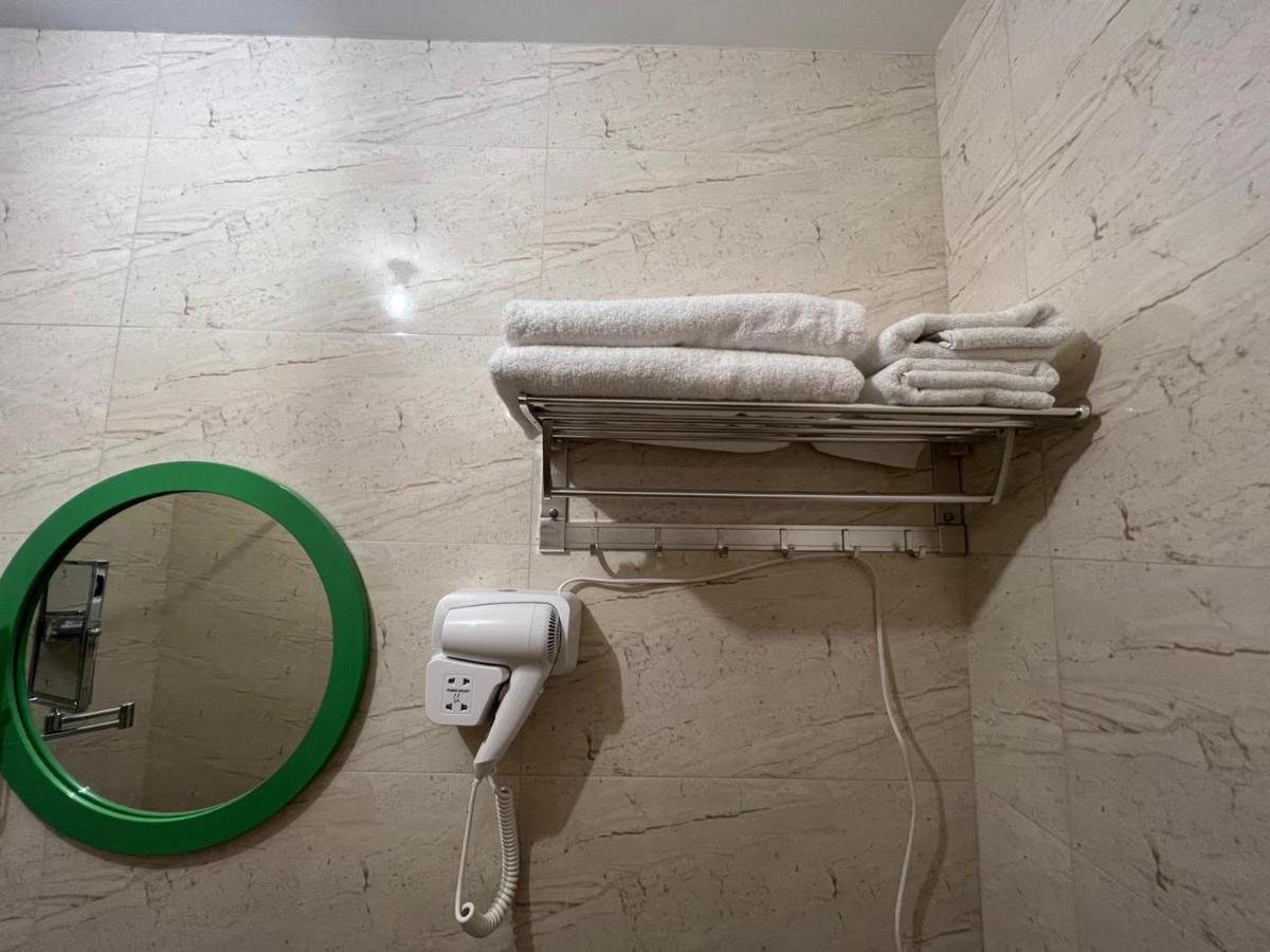 Central Park Apartments In Tbilisi Luaran gambar